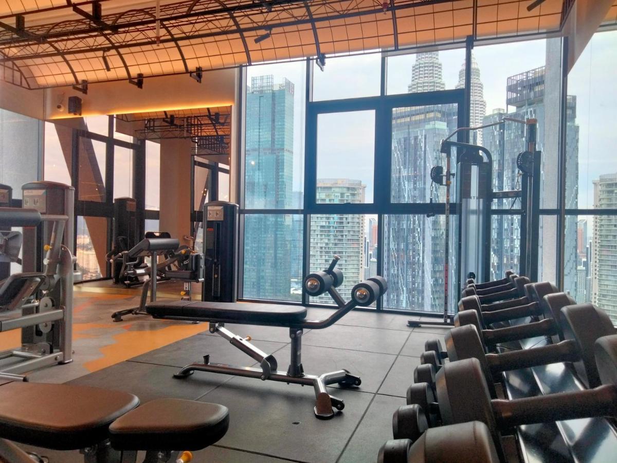 Scarletz Suites Klcc I Homebrickz Kuala Lumpur Exterior photo