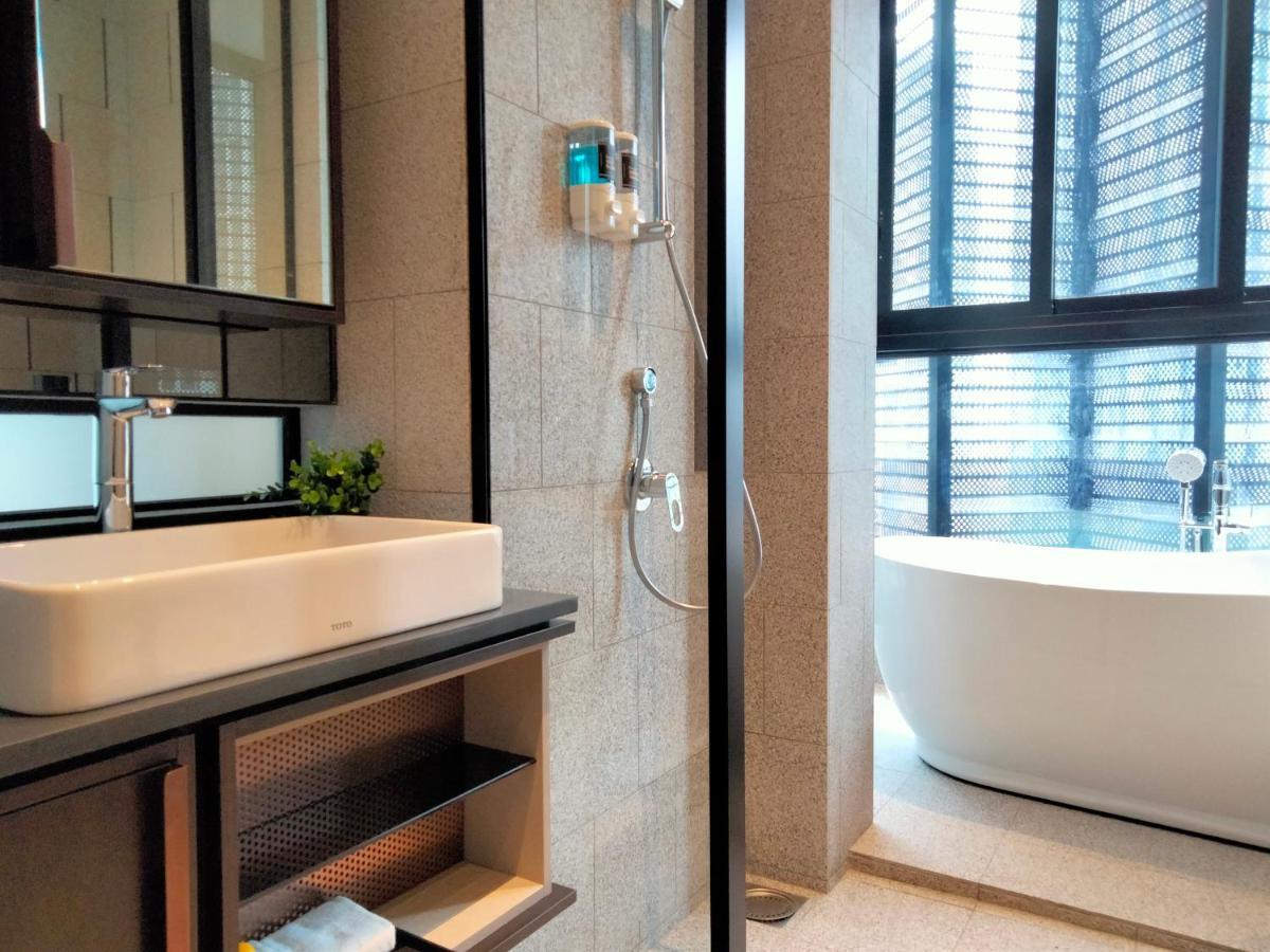 Scarletz Suites Klcc I Homebrickz Kuala Lumpur Exterior photo